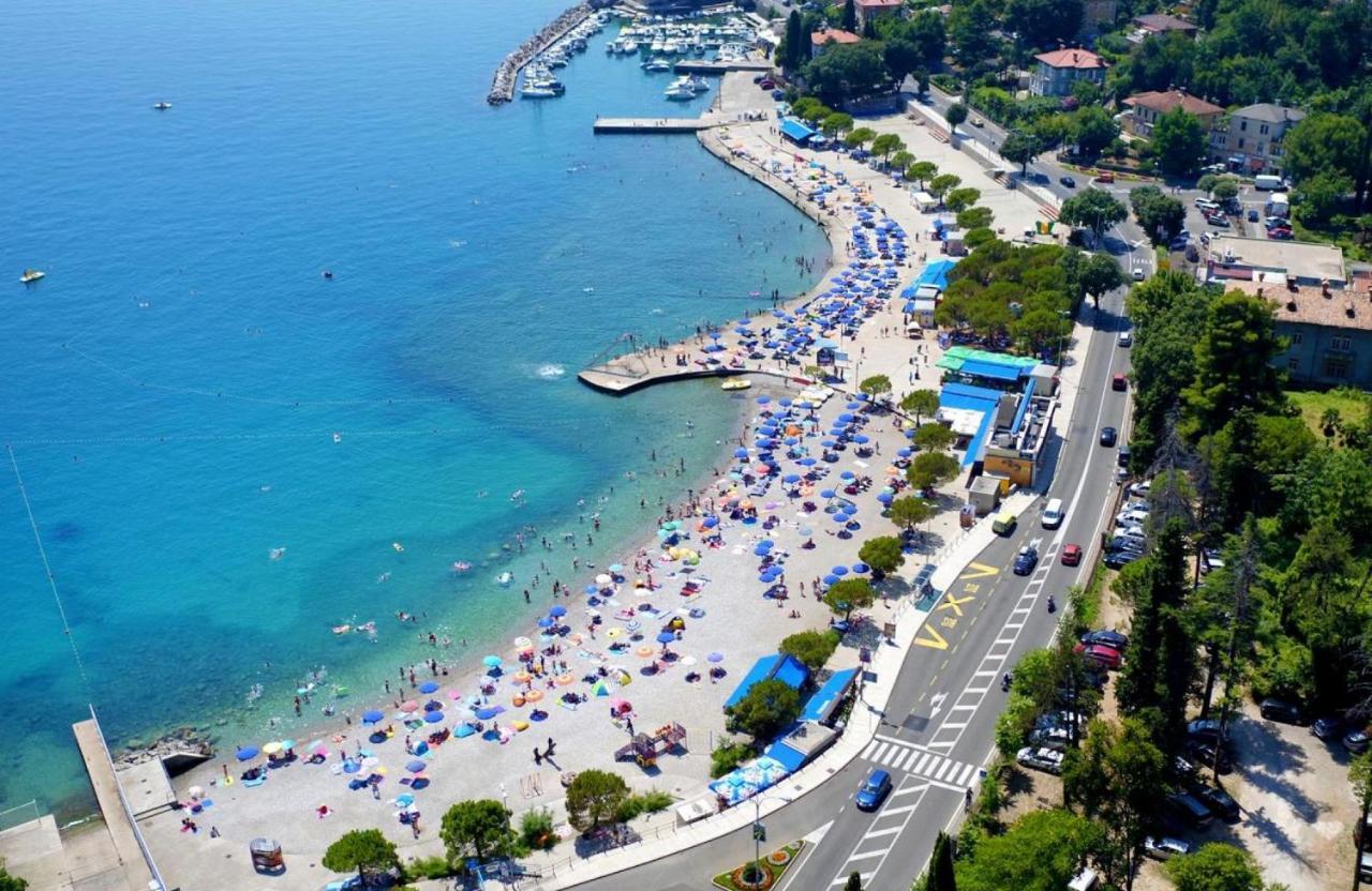 Apartments Skorup Ičići Esterno foto